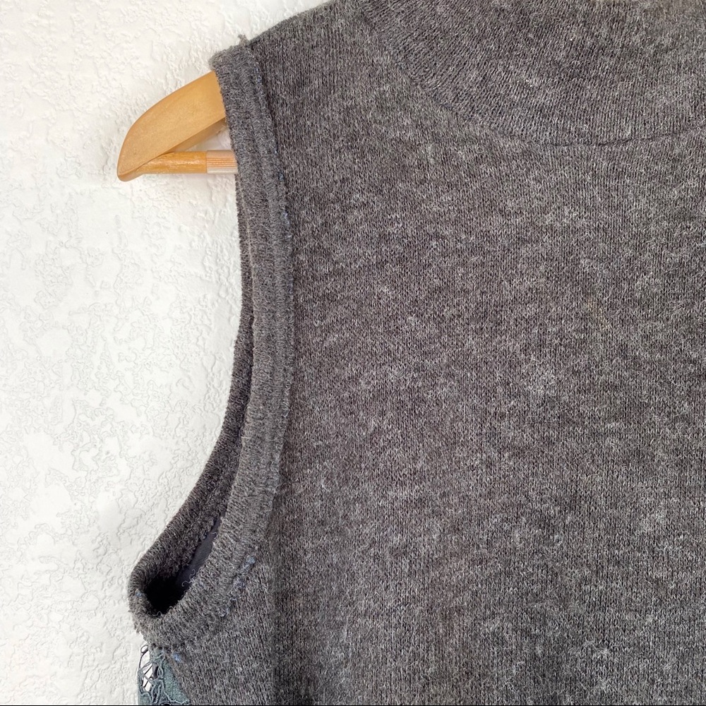 Anthropologie Moth Gray Knit Lace Back Sleeveless Sweater - Picture 4 of 8